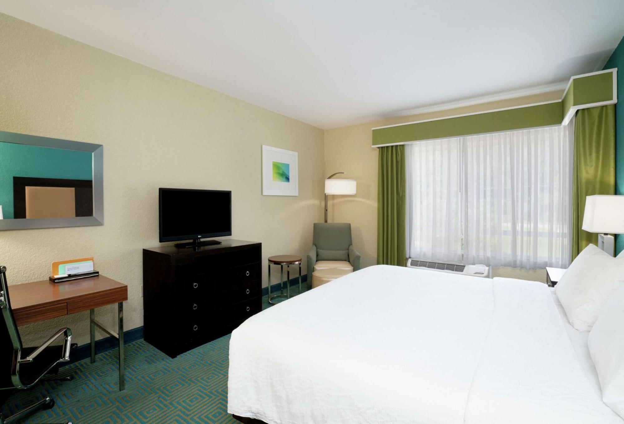 Hilton Garden Inn Долтон Экстерьер фото