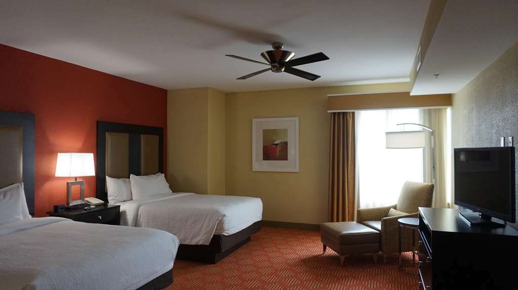 Hilton Garden Inn Долтон Номер фото